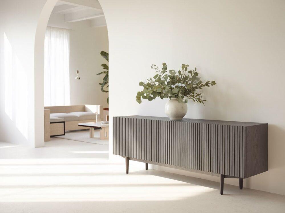 nowoczesna komoda w salonie